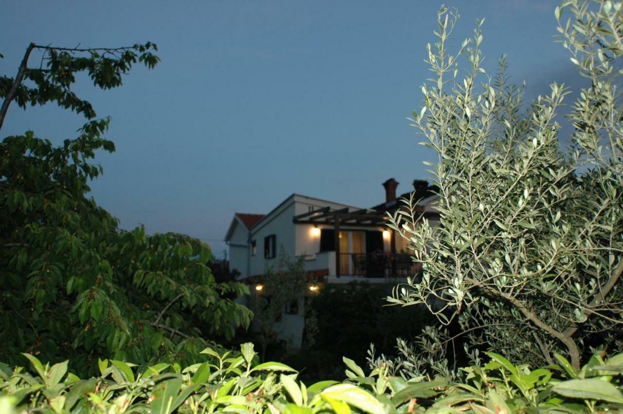 House Villa Mare Malinska Luaran gambar