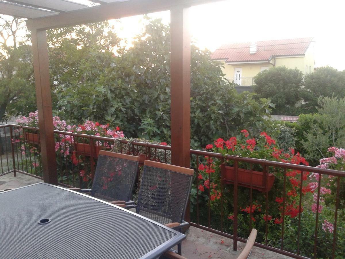 House Villa Mare Malinska Luaran gambar
